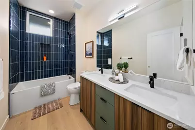 4511 A 34th Avenue S, Seattle, WA 98118 - Photo 15