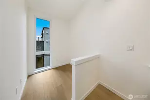 4511 A 34th Ave S, Seattle, WA 98118 - Photo 17