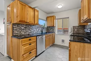 7401 S I St, Tacoma, WA 98408 - Photo 7