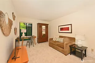 8001 Sand Point Way NE, Seattle, WA 98115 - Photo 9