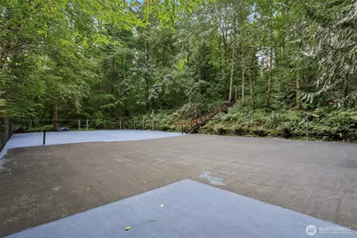 18452 NE 199th St, Woodinville, WA 98077 - Photo 35