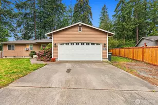 7721 Locust Ave E, Bonney Lake, WA 98391 - Photo 27