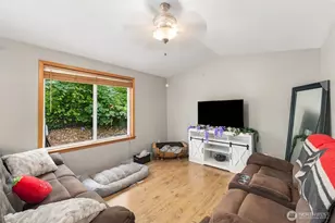 7721 Locust Ave E, Bonney Lake, WA 98391 - Photo 11