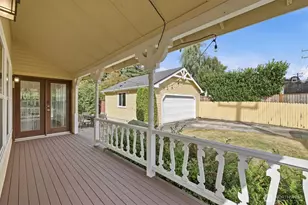 560 N 76th St, Seattle, WA 98103 - Photo 29