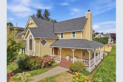 560 N 76th Street, Seattle, WA 98103 - Photo 1
