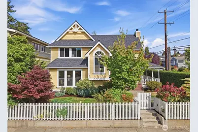 560 N 76th Street, Seattle, WA 98103 - Photo 39