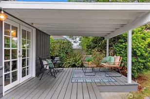 7915 34th Ave SW, Seattle, WA 98126 - Photo 13