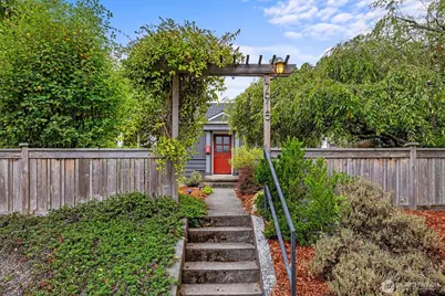 7915 34th Avenue SW, Seattle, WA 98126 - Photo 23