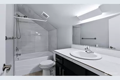 18801 124th Avenue SE, Renton, WA 98058 - Photo 31