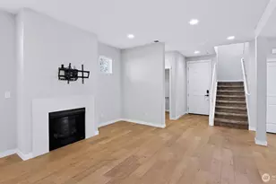 18801 124th Ave SE, Renton, WA 98058 - Photo 3