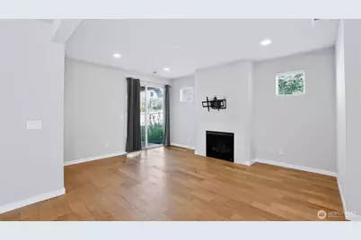 18801 124th Avenue SE, Renton, WA 98058 - Photo 13