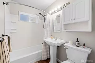 8225 22nd Pl NE, Seattle, WA 98115 - Photo 19