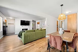 8225 22nd Pl NE, Seattle, WA 98115 - Photo 7