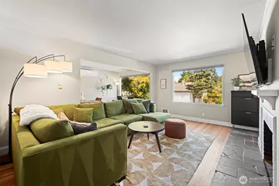 8225 22nd Place NE, Seattle, WA 98115 - Photo 5