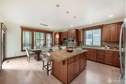 23527 NE 13th Place, Sammamish, WA 98074 - Photo 13