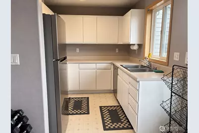 4234 Wintergreen Circle #286, Bellingham, WA 98226 - Photo 9