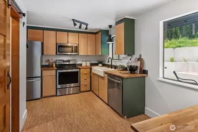 22914 2nd Avenue SE, Bothell, WA 98021 - Photo 11