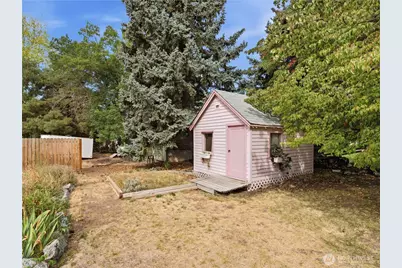 2446 N Ashland Avenue, East Wenatchee, WA 98802 - Photo 29