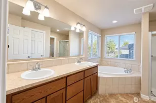 7035 Prism St SE, Lacey, WA 98513 - Photo 19