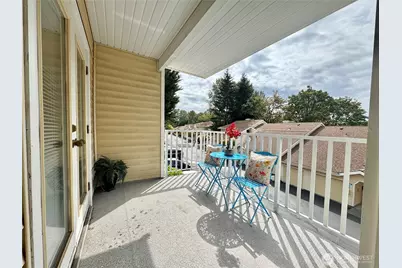 2610 118th Avenue SE #5-202, Bellevue, WA 98005 - Photo 19