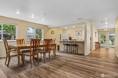 250 NW Dogwood Street #E104, Issaquah, WA 98027 - Photo 25