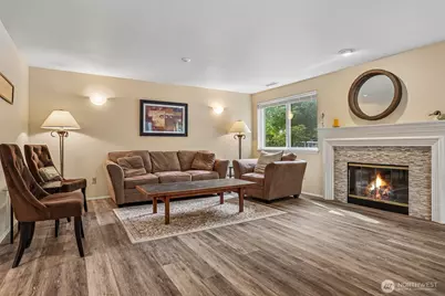 250 NW Dogwood Street #E104, Issaquah, WA 98027 - Photo 27
