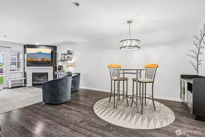 250 NW Dogwood Street #E104, Issaquah, WA 98027 - Photo 5