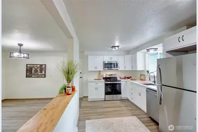 6968 Steelhead Lane, Burlington, WA 98233 - Photo 15