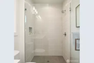 17716 NE 12th Street, Bellevue, WA 98008 - Photo 25