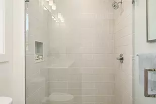 17716 NE 12th St, Bellevue, WA 98008 - Photo 25