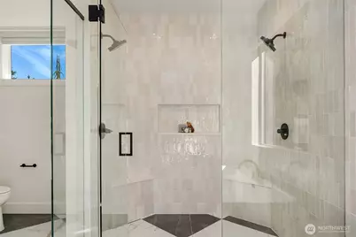 17716 NE 12th Street, Bellevue, WA 98008 - Photo 21