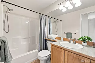8828 238th Street SW #D, Edmonds, WA 98026 - Photo 23