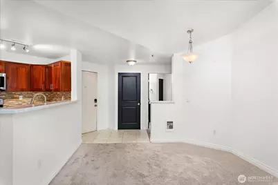 7711 NE 175th Street #308, Kenmore, WA 98028 - Photo 11