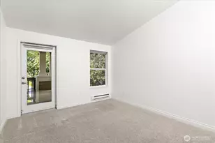 7711 NE 175th St, Kenmore, WA 98028 - Photo 21