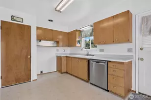 2914 44th Ave NE, Tacoma, WA 98422 - Photo 15