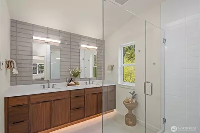 4530 NE 55th Street, Seattle, WA 98105 - Photo 9