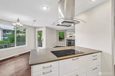11641 NE 95th Street, Kirkland, WA 98033 - Photo 5