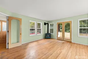16526 128th Ave SW, Vashon, WA 98070 - Photo 9
