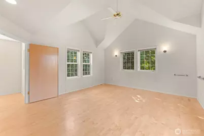 16526 128th Avenue SW, Vashon, WA 98070 - Photo 23