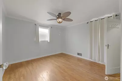 4550 6th Avenue, Tacoma, WA 98406 - Photo 9