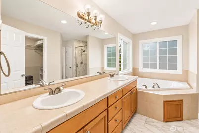 8218 NE 187th Way, Kenmore, WA 98028 - Photo 23
