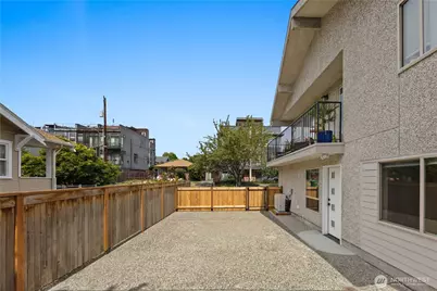 2201 NW 64th Street #D, Seattle, WA 98107 - Photo 33