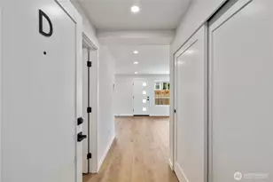 2201 NW 64th St, Seattle, WA 98107 - Photo 7