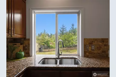 9408 Budd Court NE, Lacey, WA 98516 - Photo 11