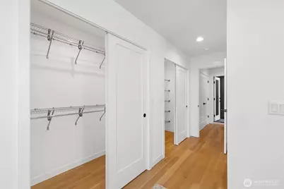 3646 B Greenwood Avenue N, Seattle, WA 98103 - Photo 23