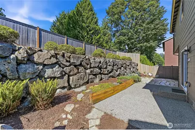7624 NE 201st Place, Kenmore, WA 98028 - Photo 37