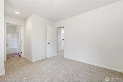 7624 NE 201st Place, Kenmore, WA 98028 - Photo 29