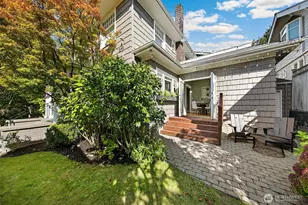 2320 Nob Hill Ave N, Seattle, WA 98109 - Photo 13