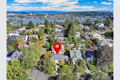 2320 Nob Hill Avenue N, Seattle, WA 98109 - Photo 33
