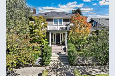 2320 Nob Hill Avenue N, Seattle, WA 98109 - Photo 31